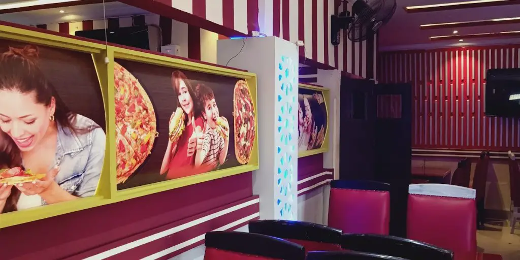 Pizza Corner in Multan